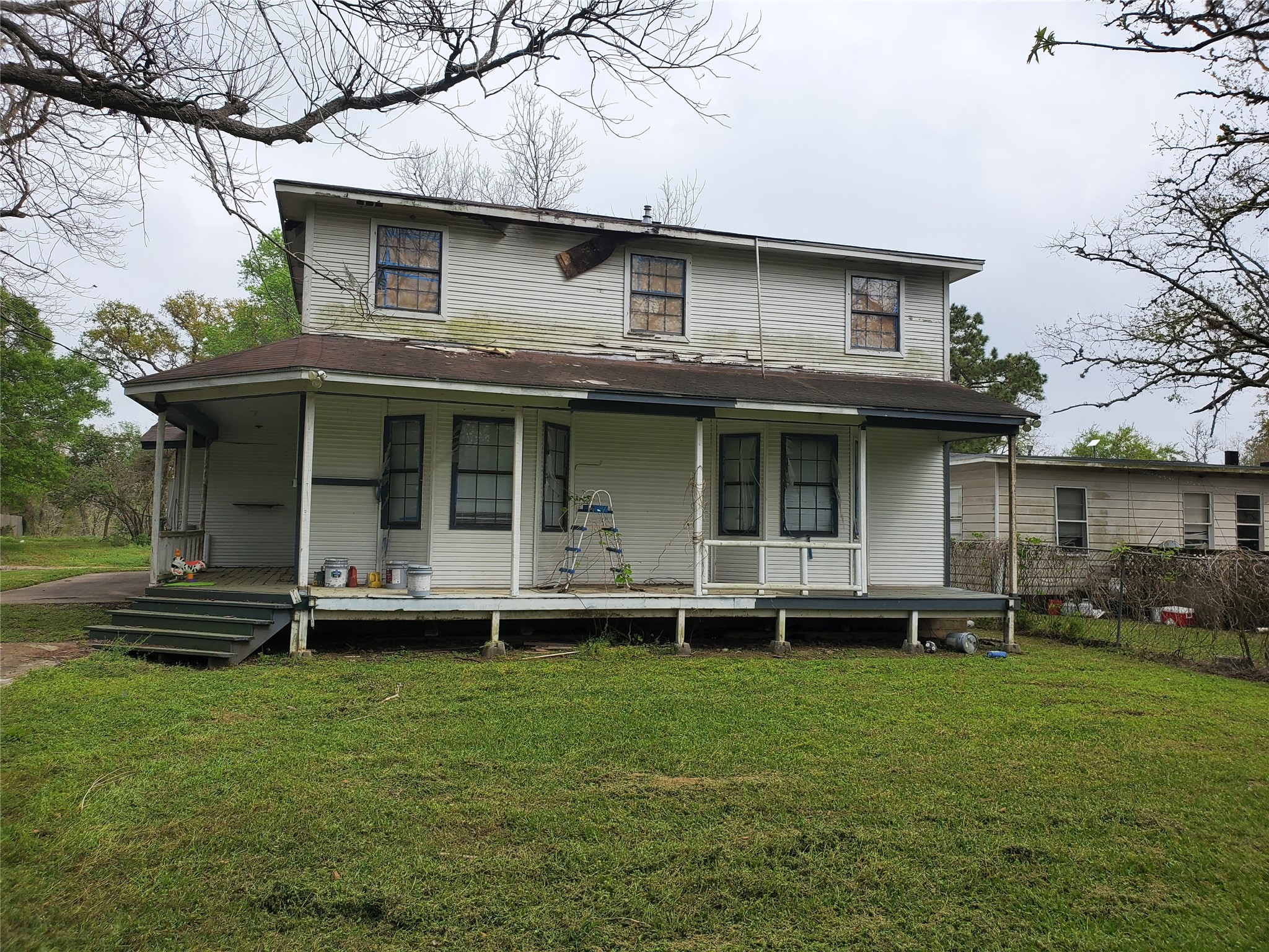 Listing photo 1