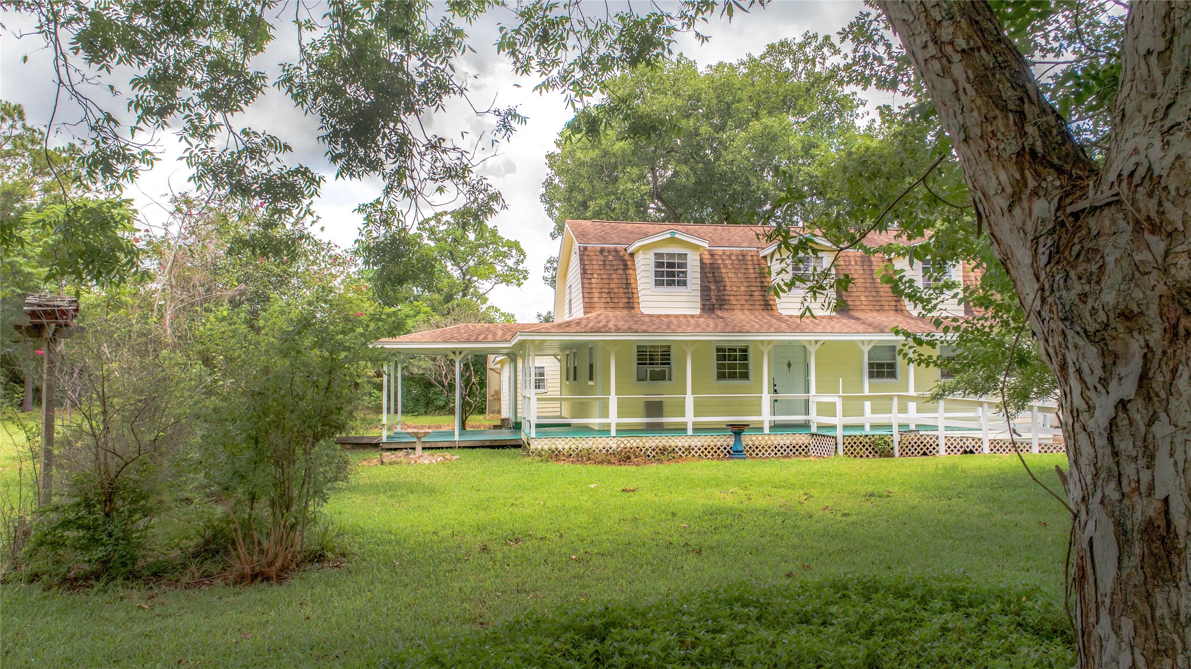 Listing photo 5