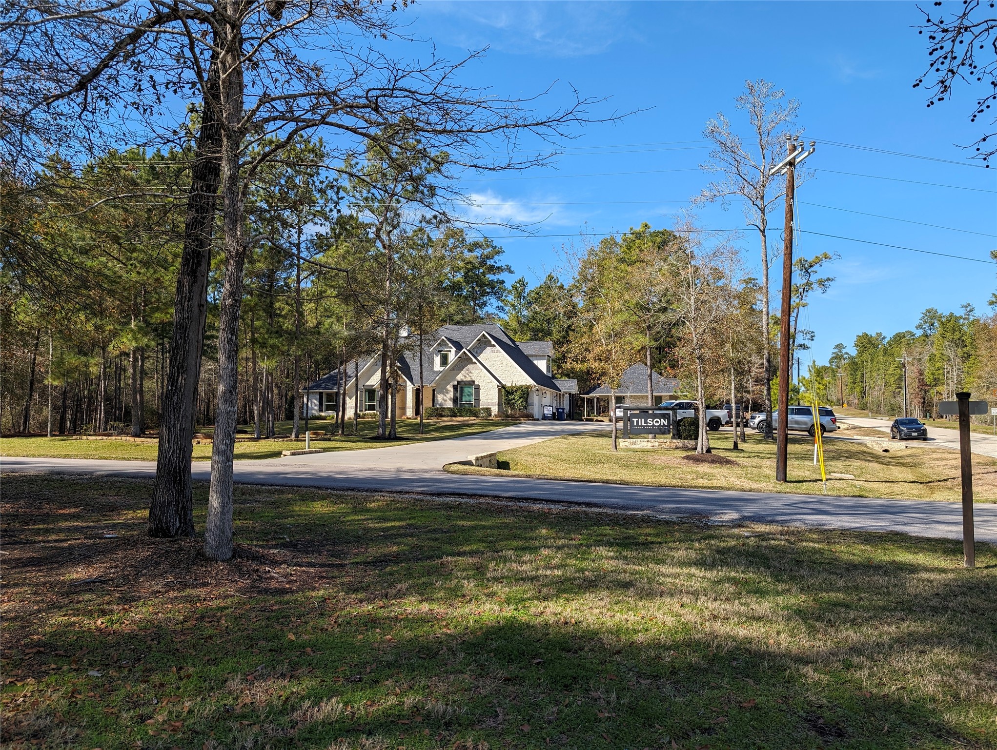 Listing photo 1