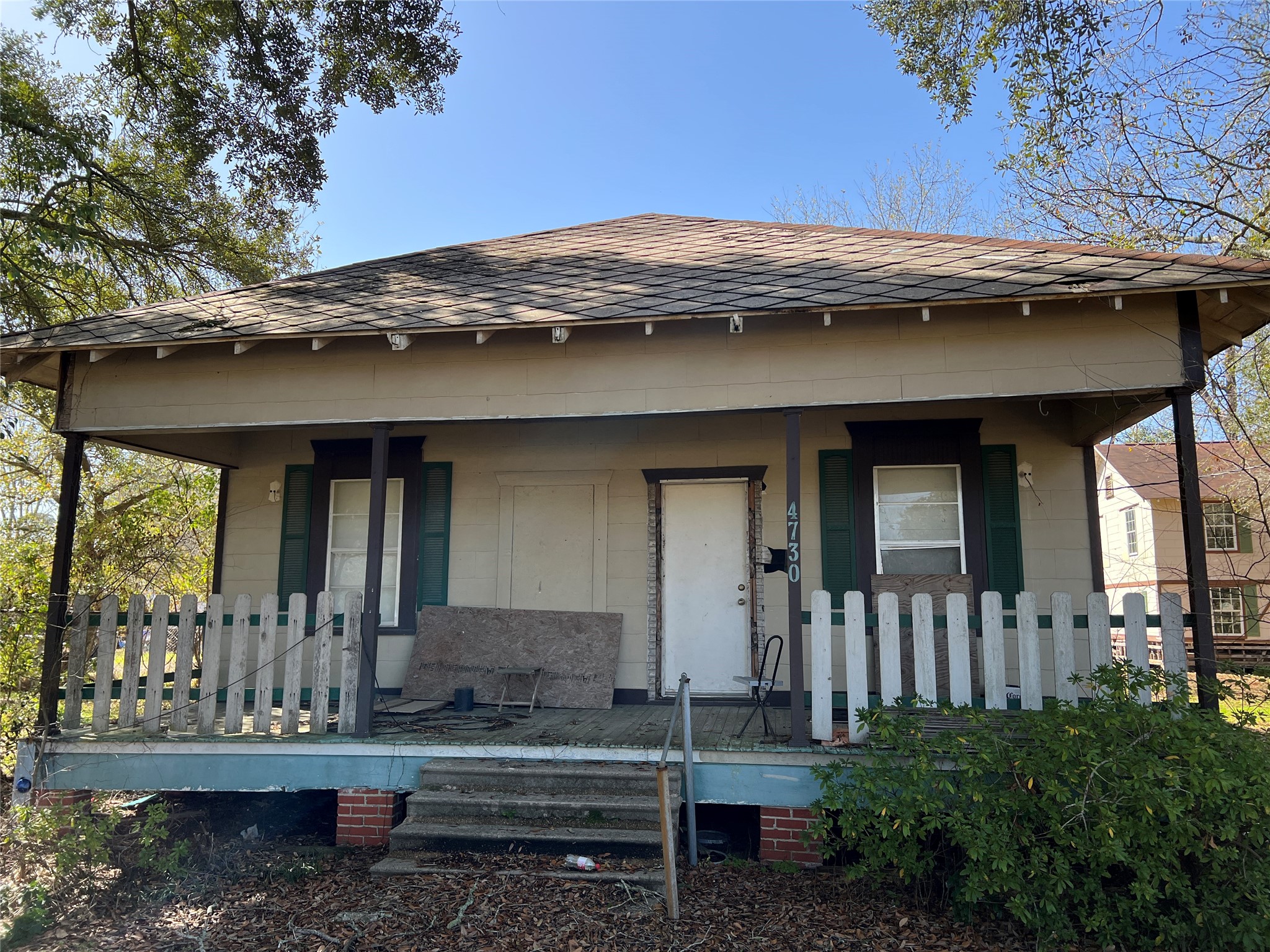 Listing photo 1