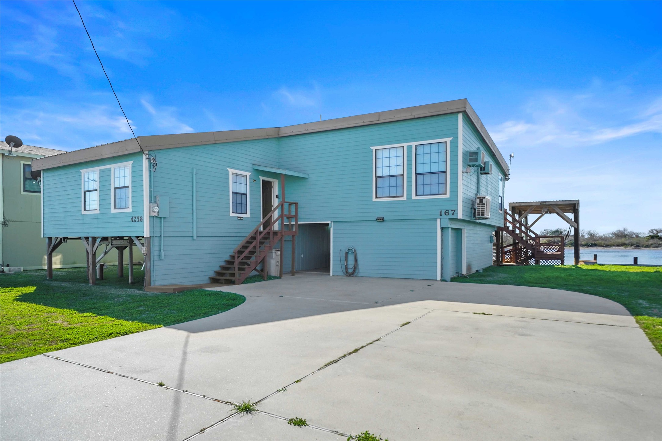 Listing photo 5