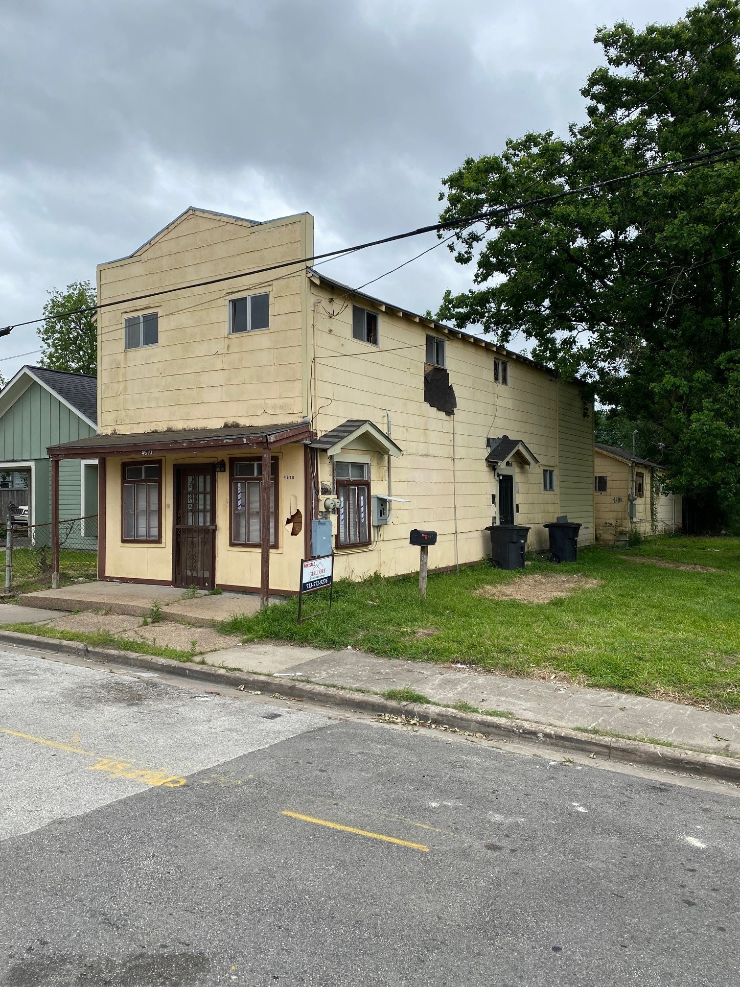 Listing photo 2