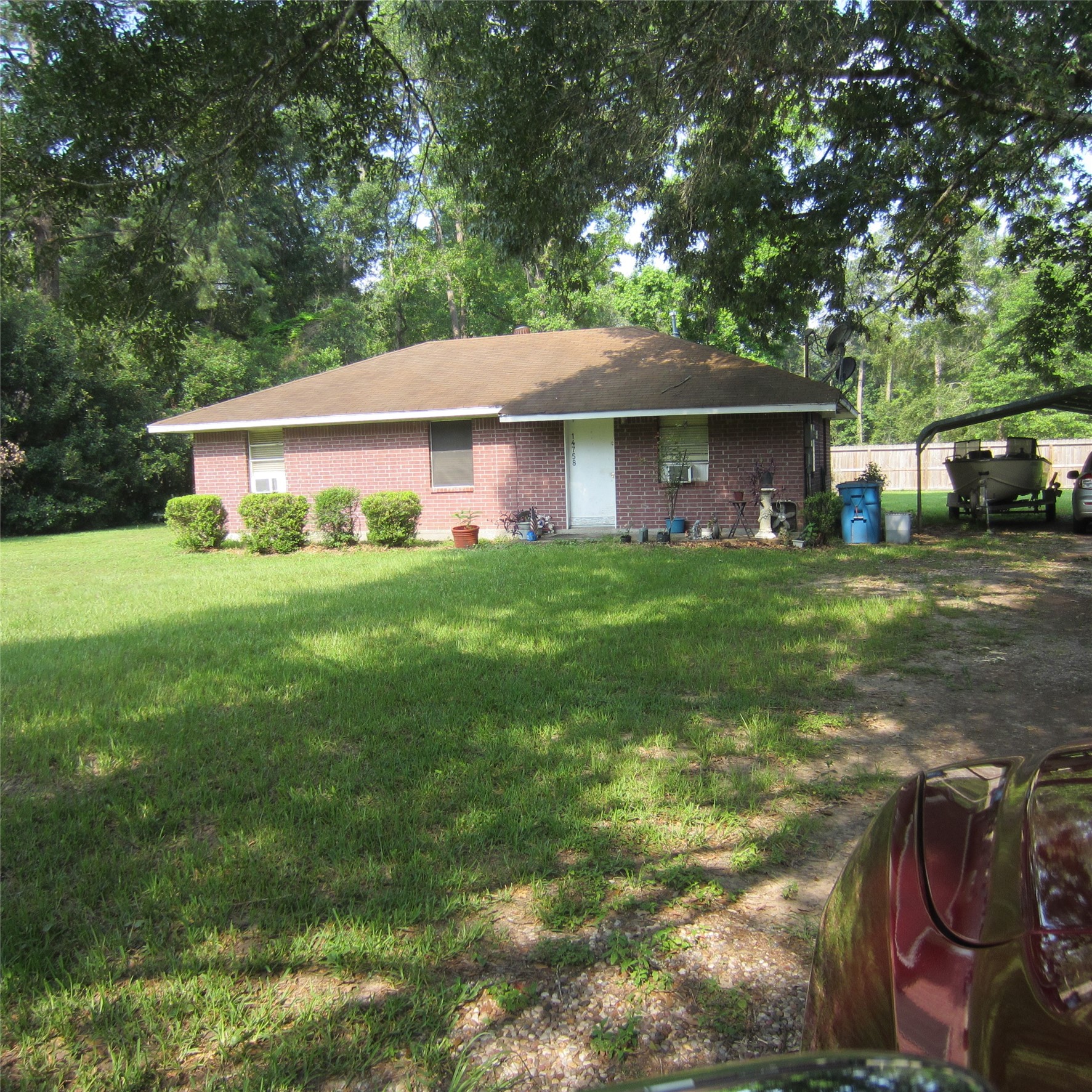 Listing photo 1