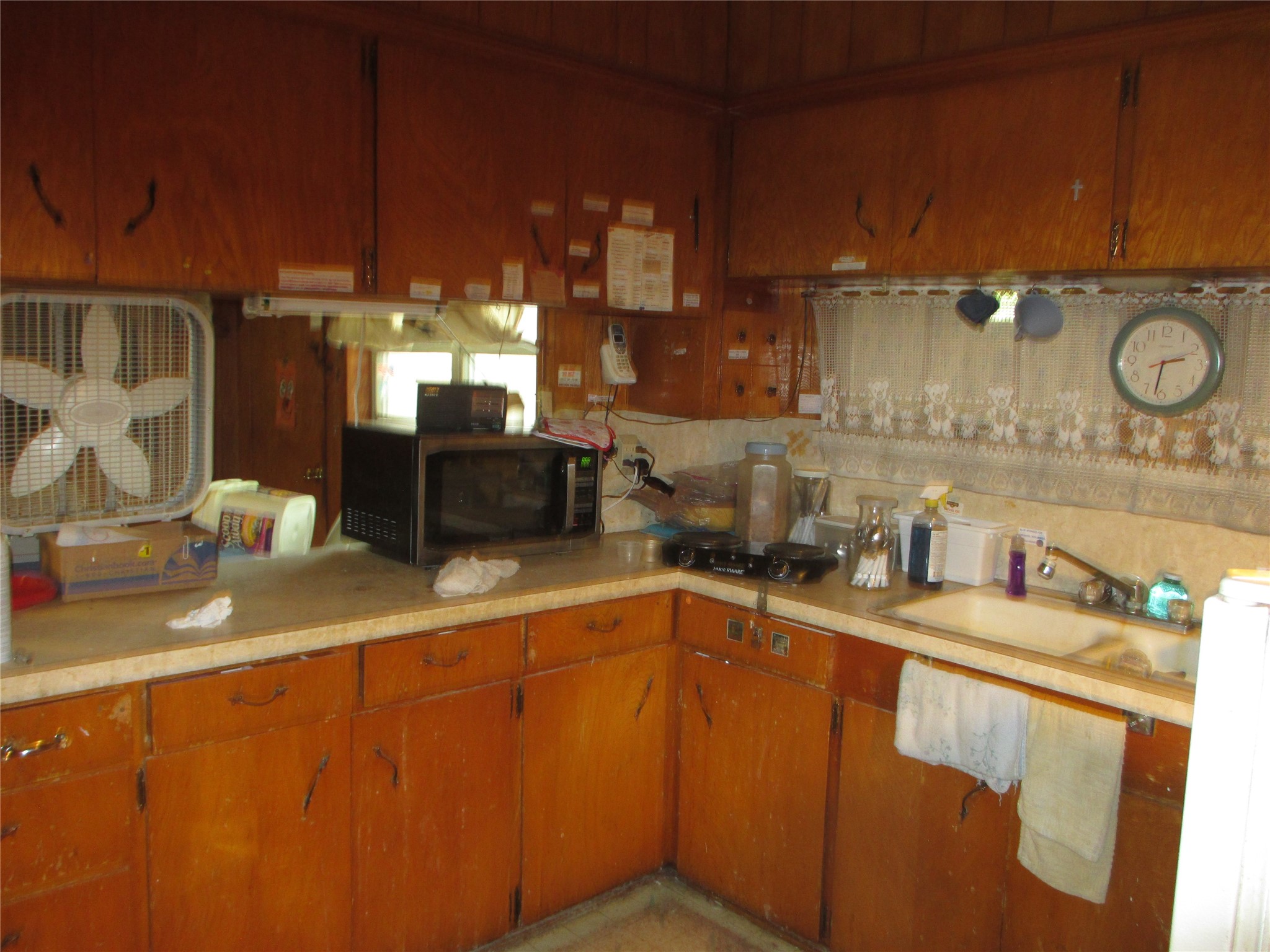 Listing photo 4