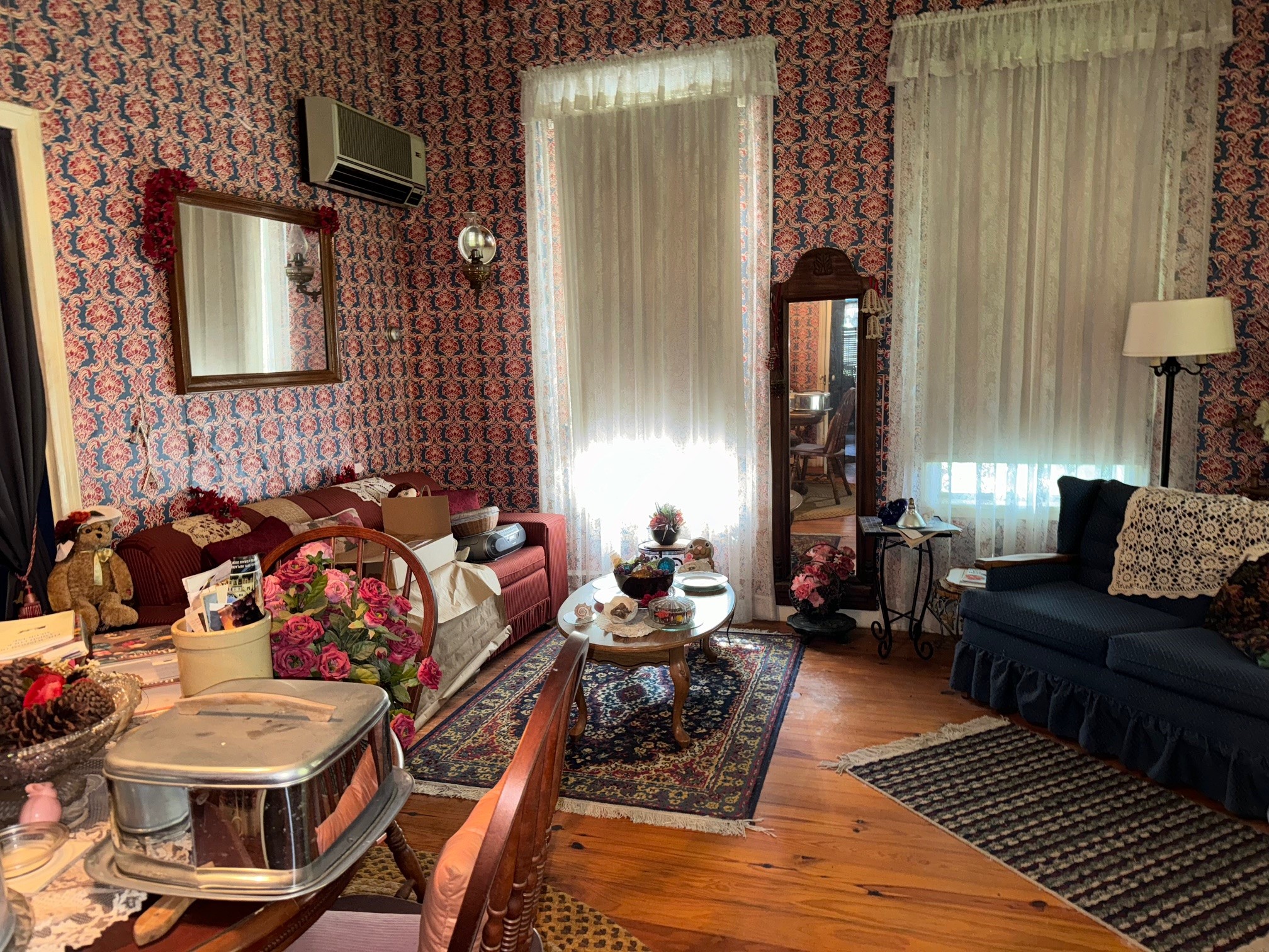 Listing photo 1