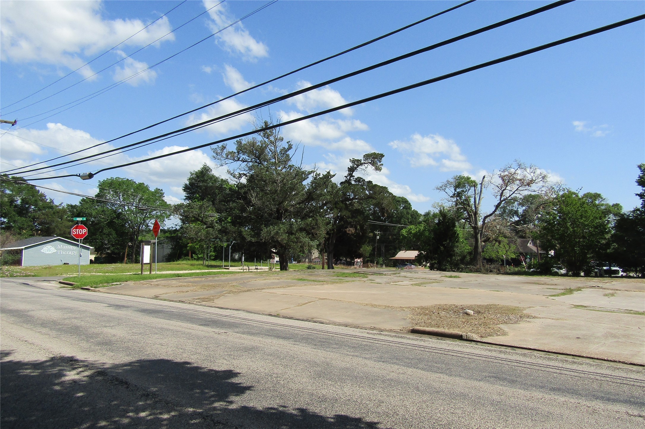 Listing photo 4