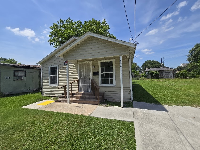 Listing photo 1