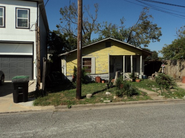 Listing photo 1