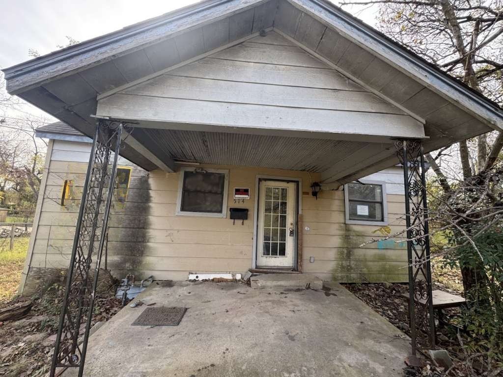 Listing photo 5