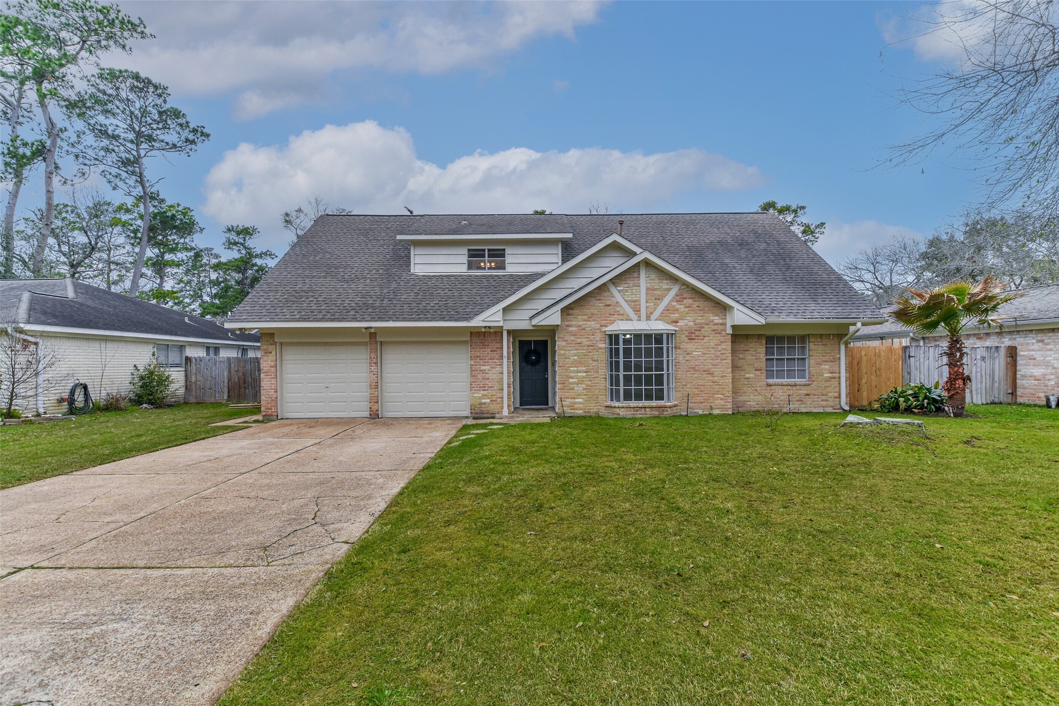 Listing photo 1