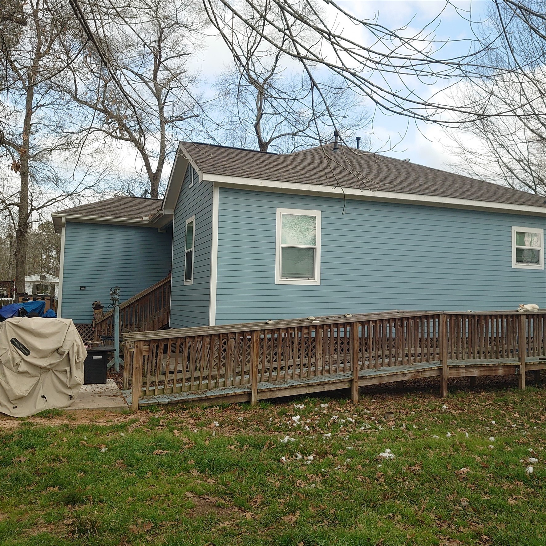 Listing photo 1