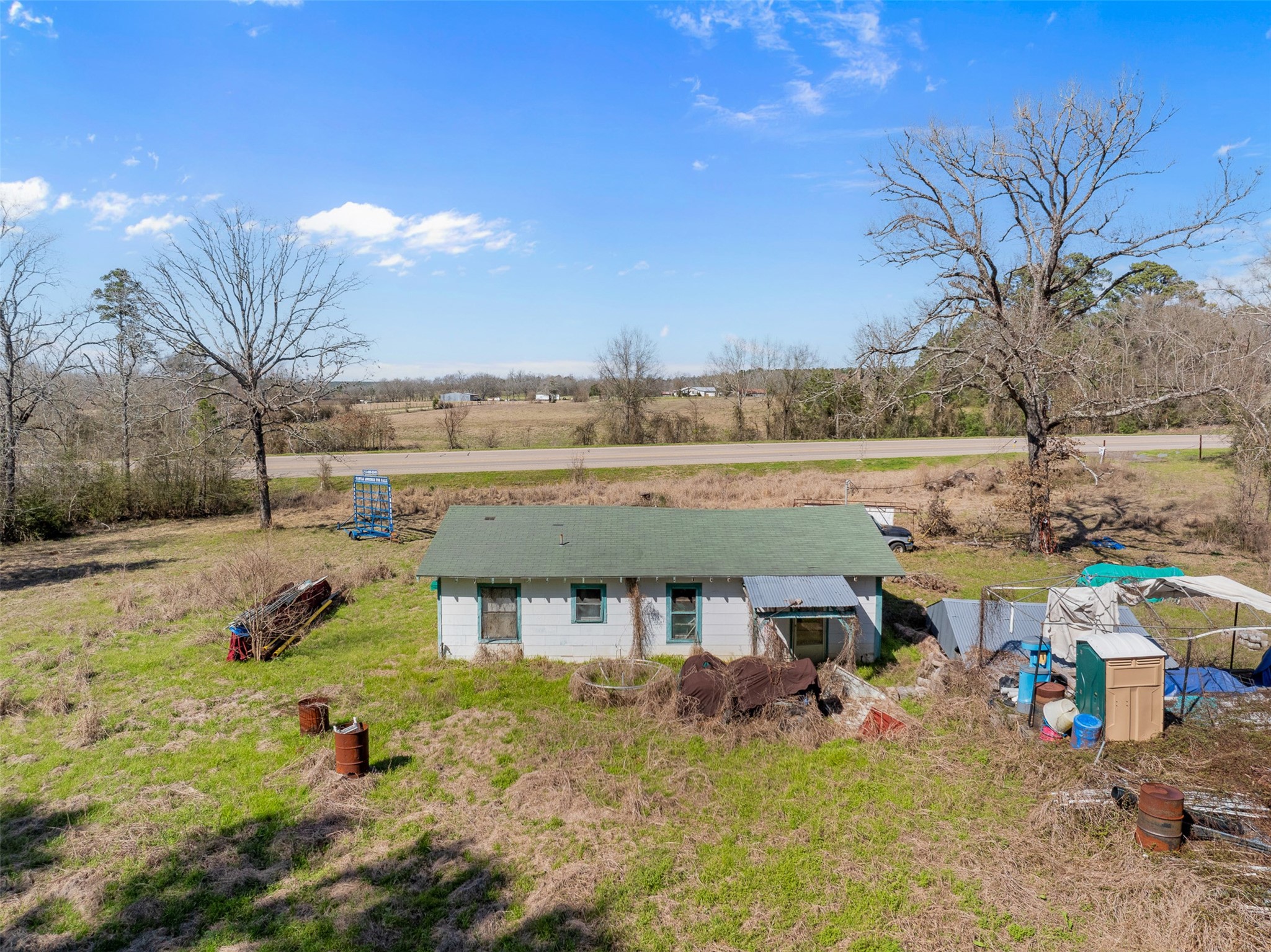 Listing photo 1