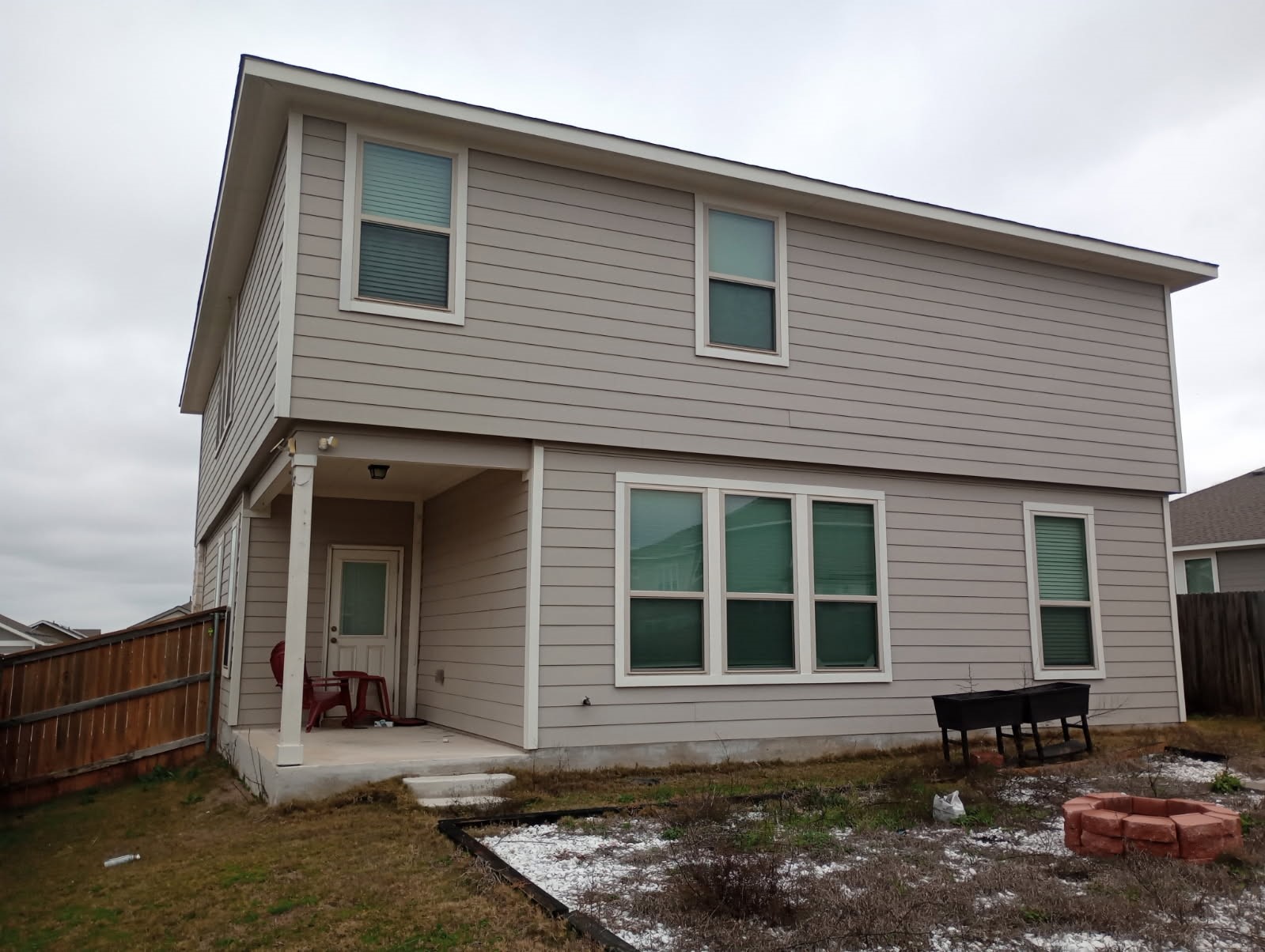 Listing photo 2
