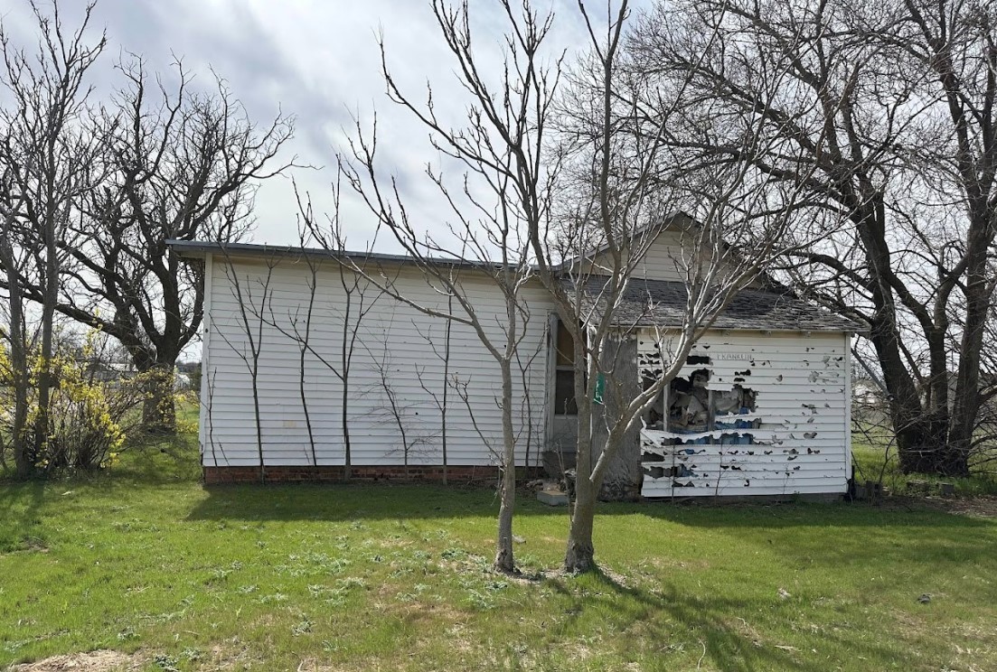 Listing photo 1