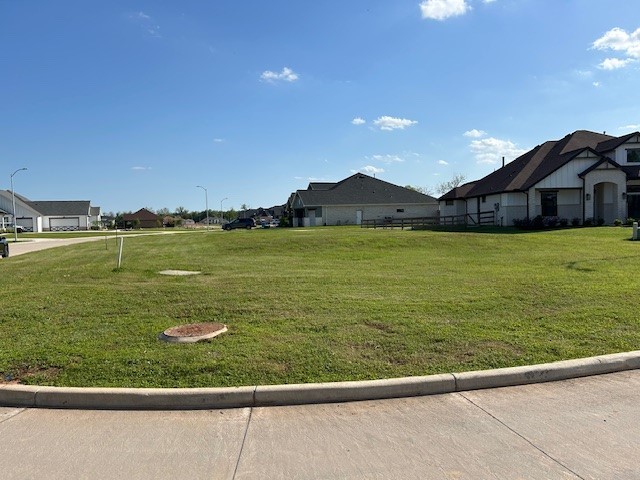 Listing photo 3