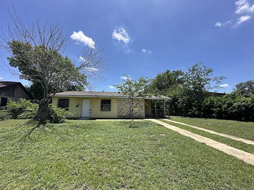 Listing photo 1