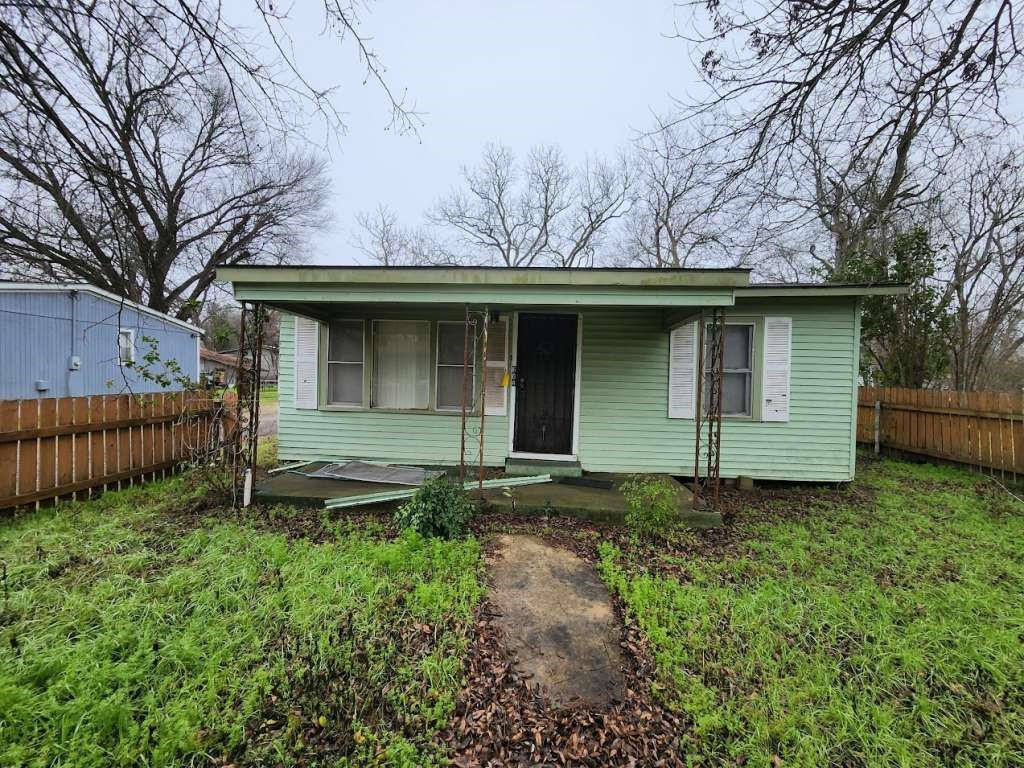 Listing photo 1