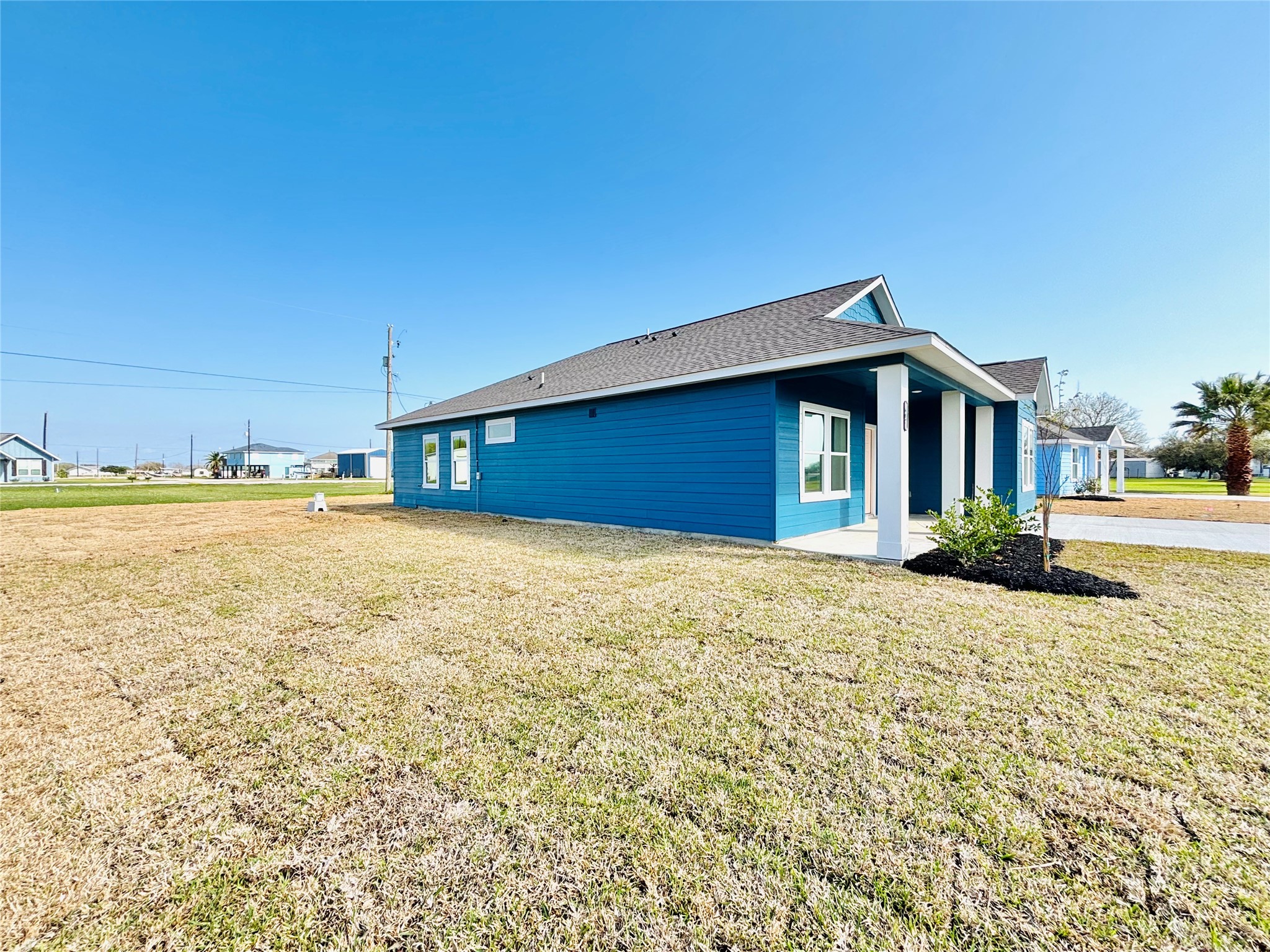 Listing photo 3