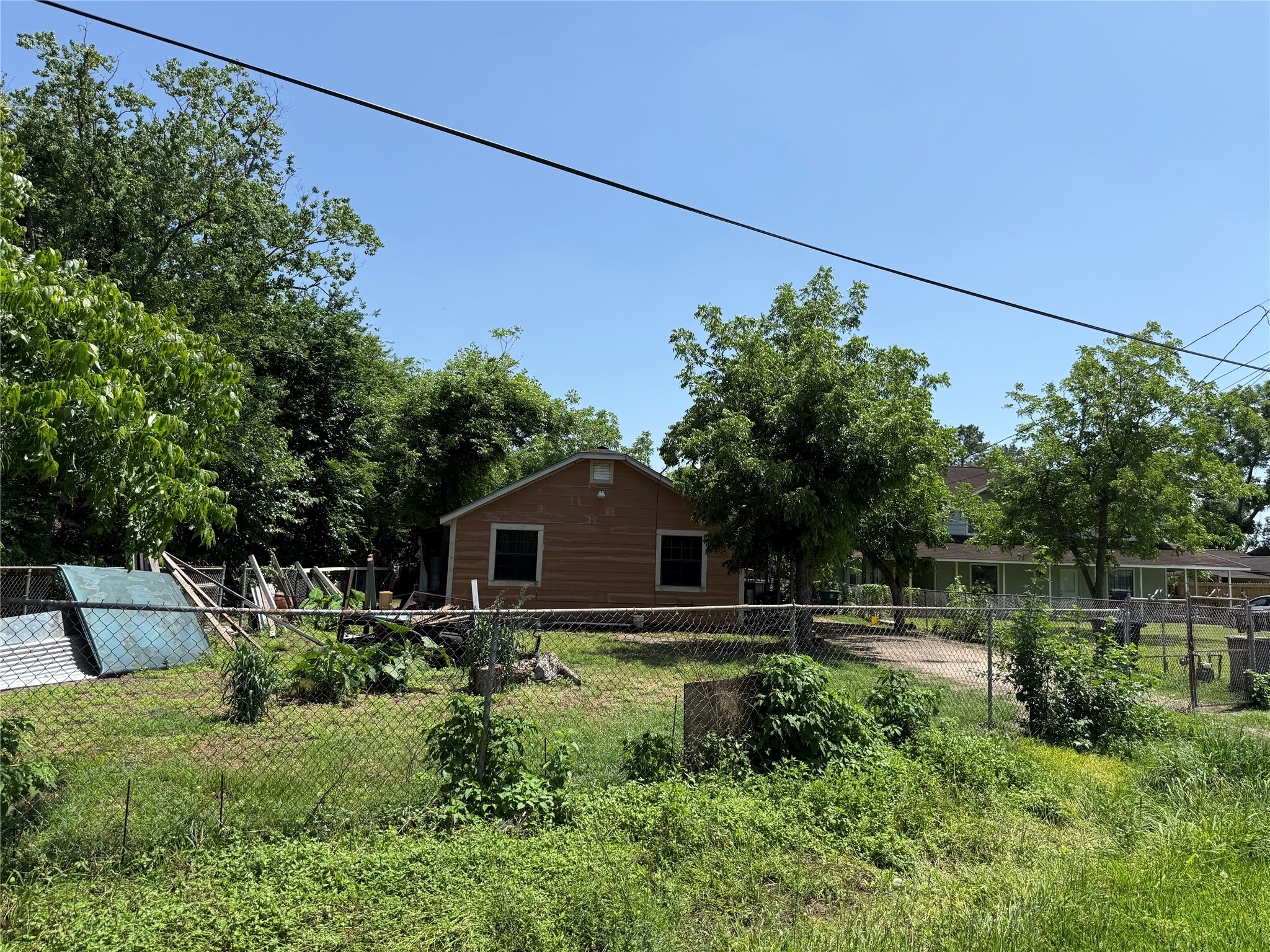 Listing photo 1