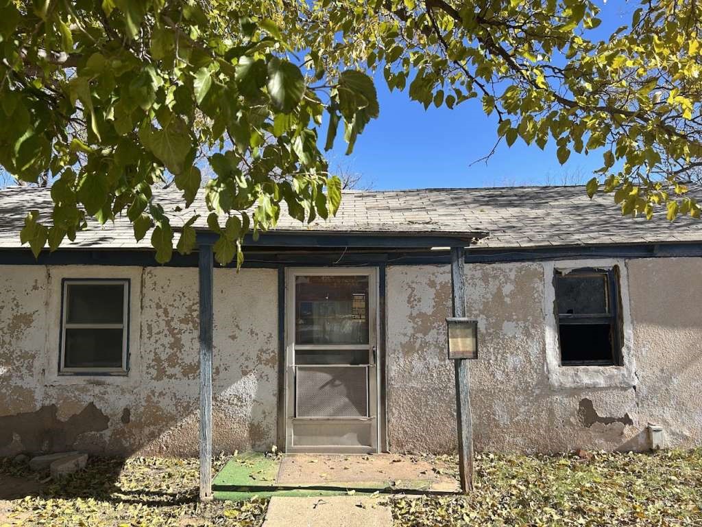 Listing photo 1