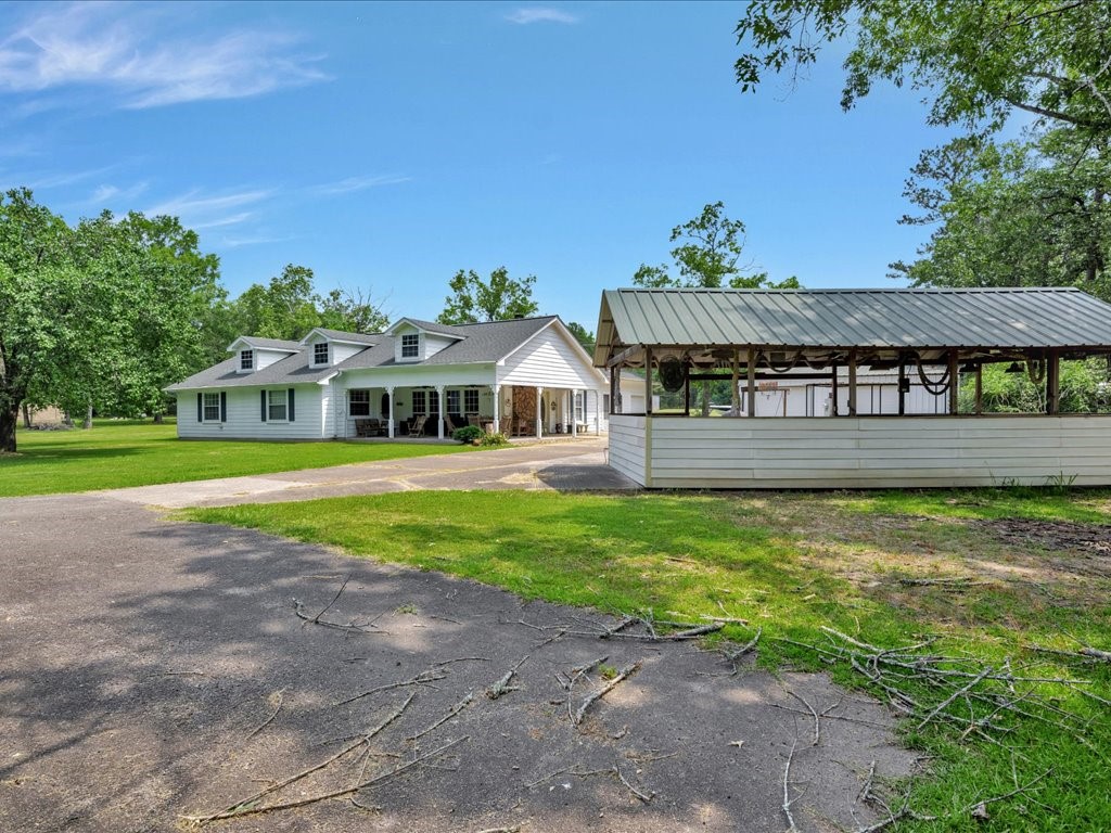 Listing photo 1