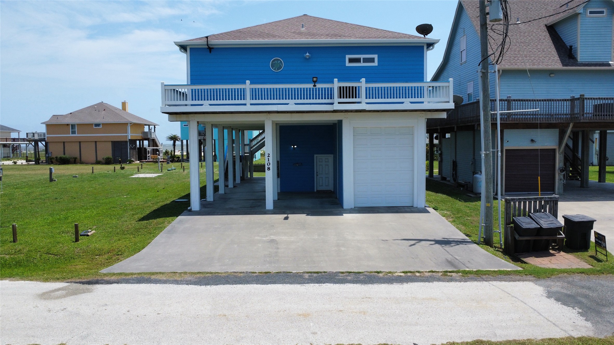 Listing photo 2