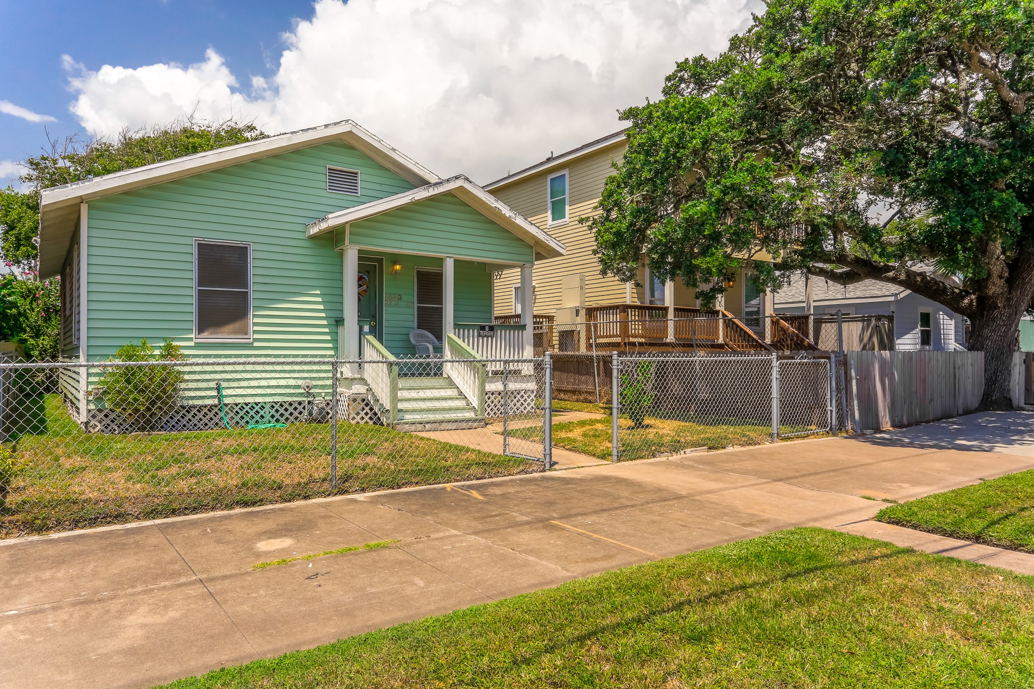 Listing photo 4