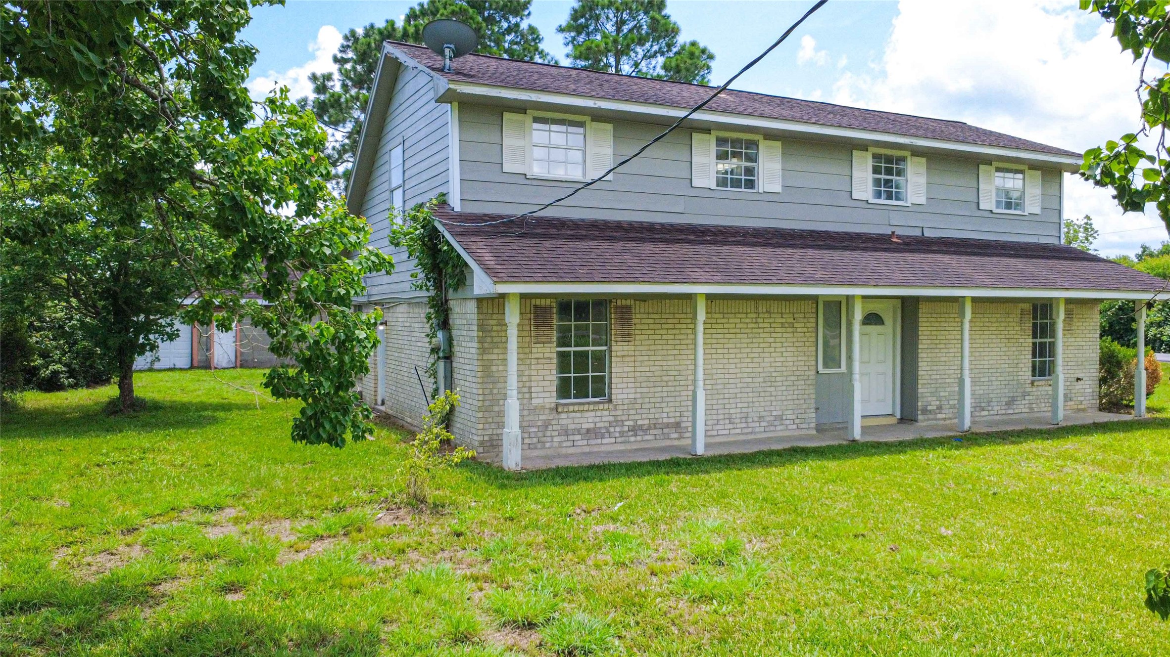 Listing photo 1