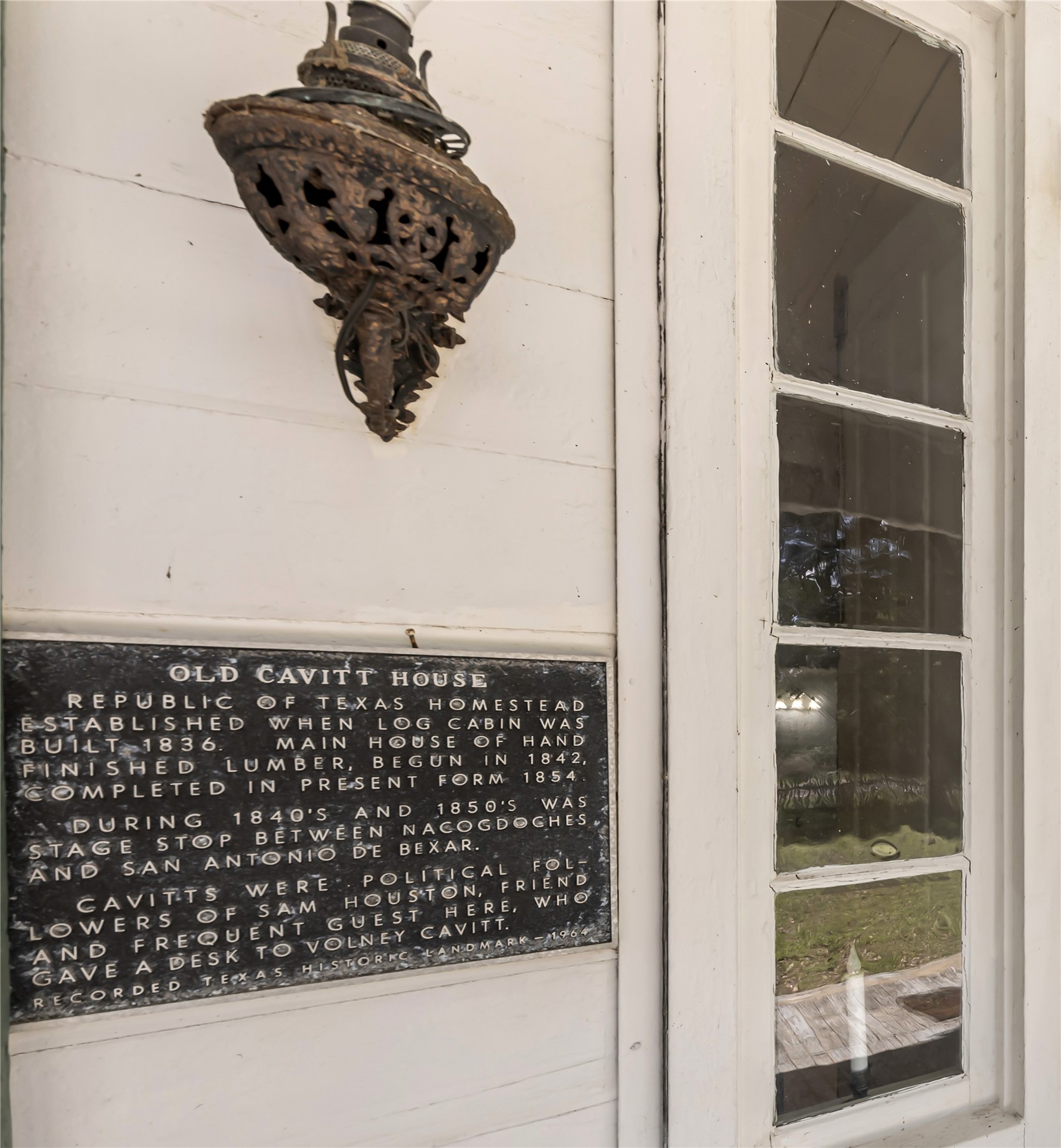 Listing photo 1