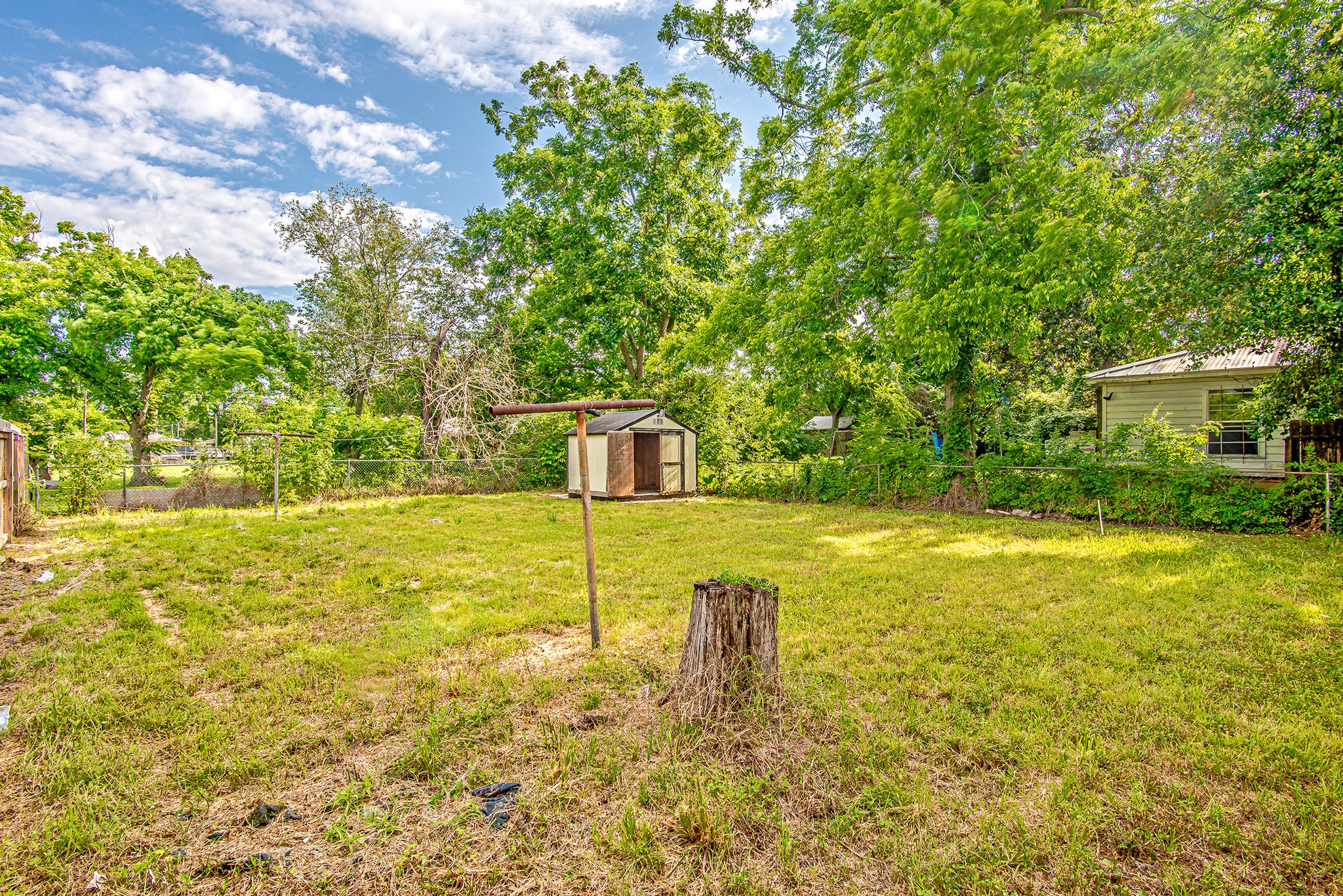Listing photo 5