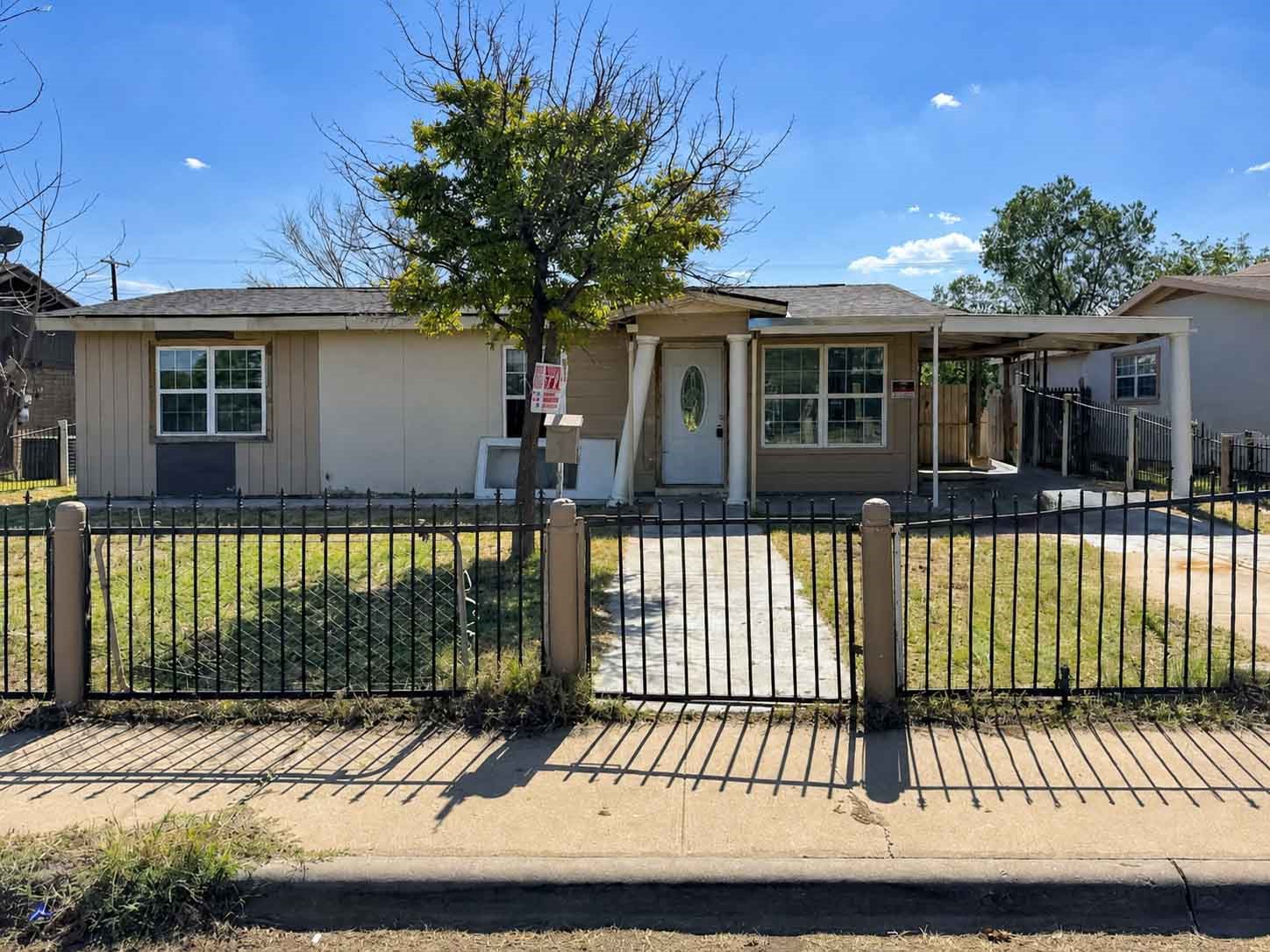 Listing photo 1