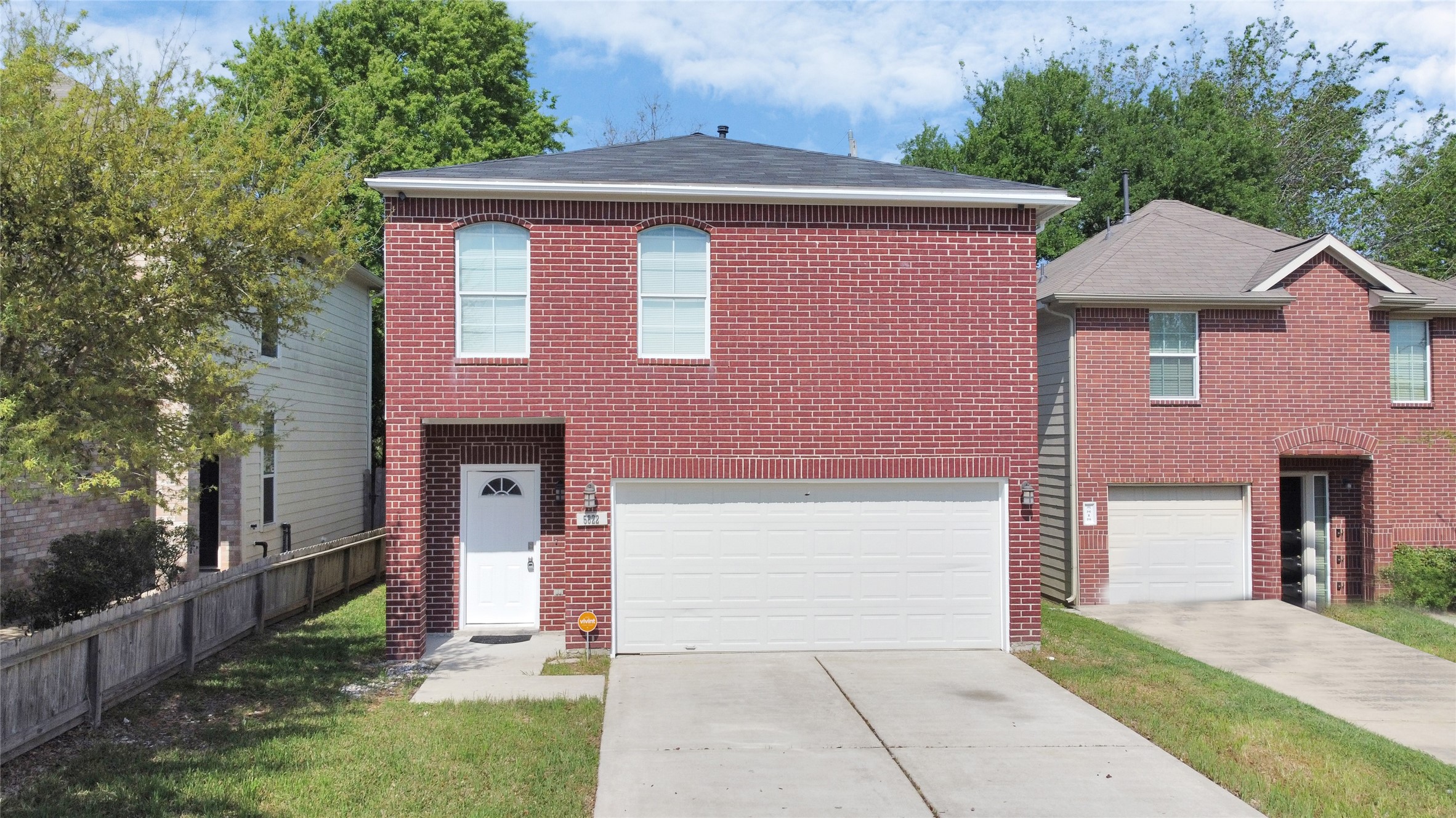 Listing photo 1