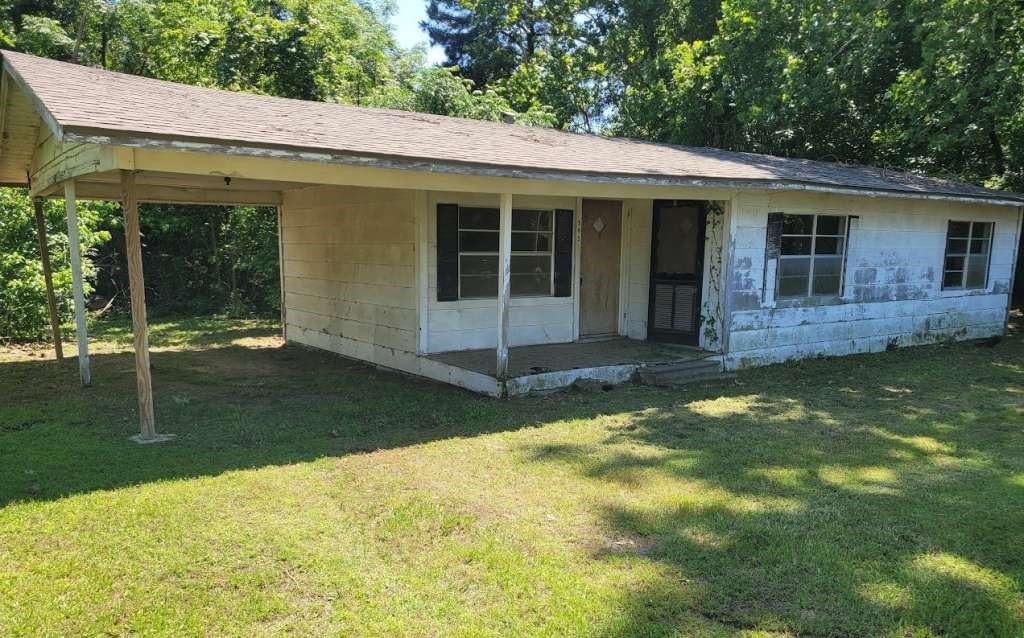 Listing photo 1