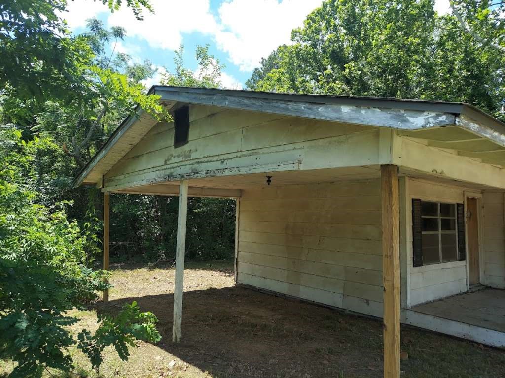 Listing photo 4