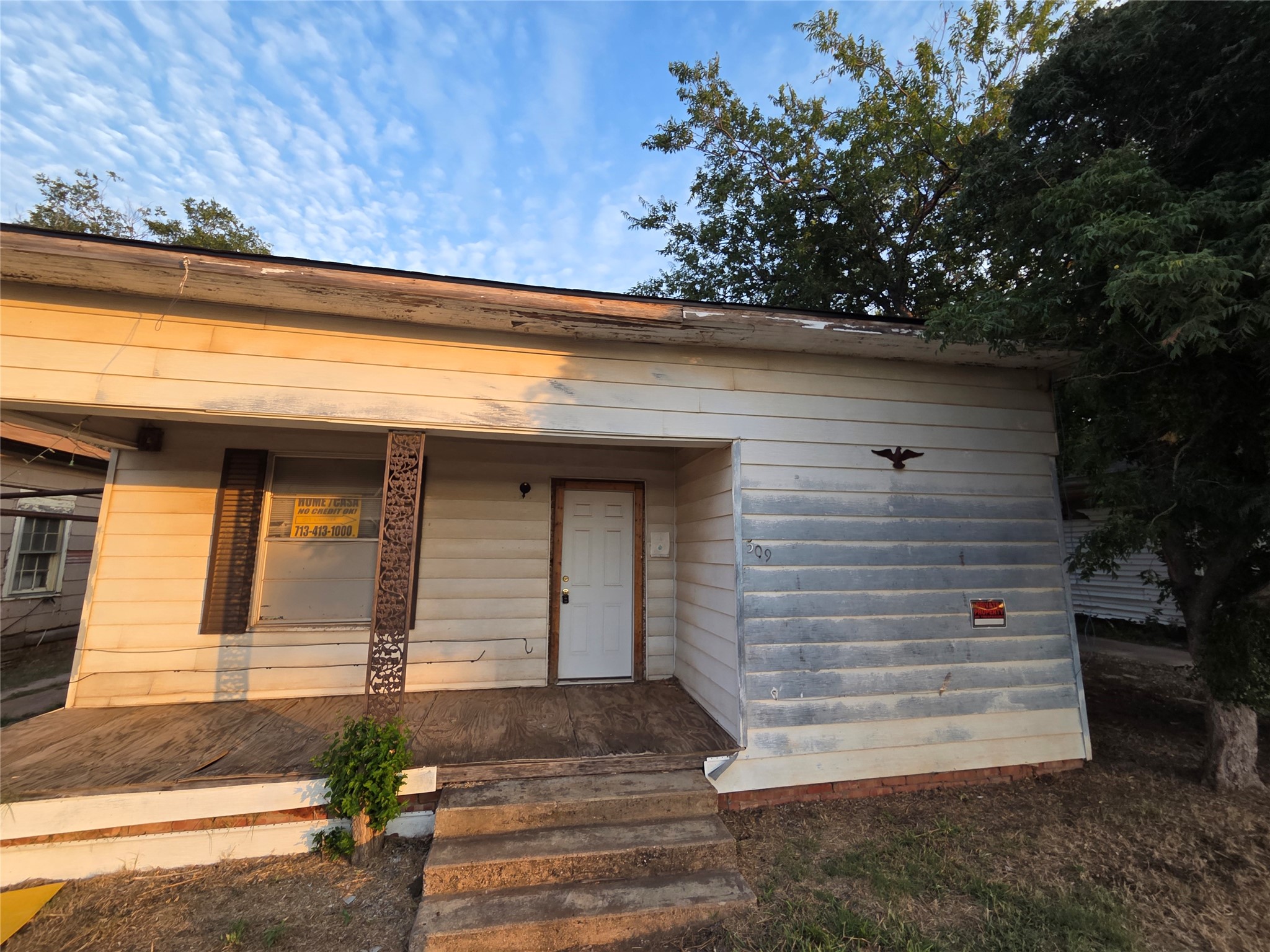 Listing photo 1