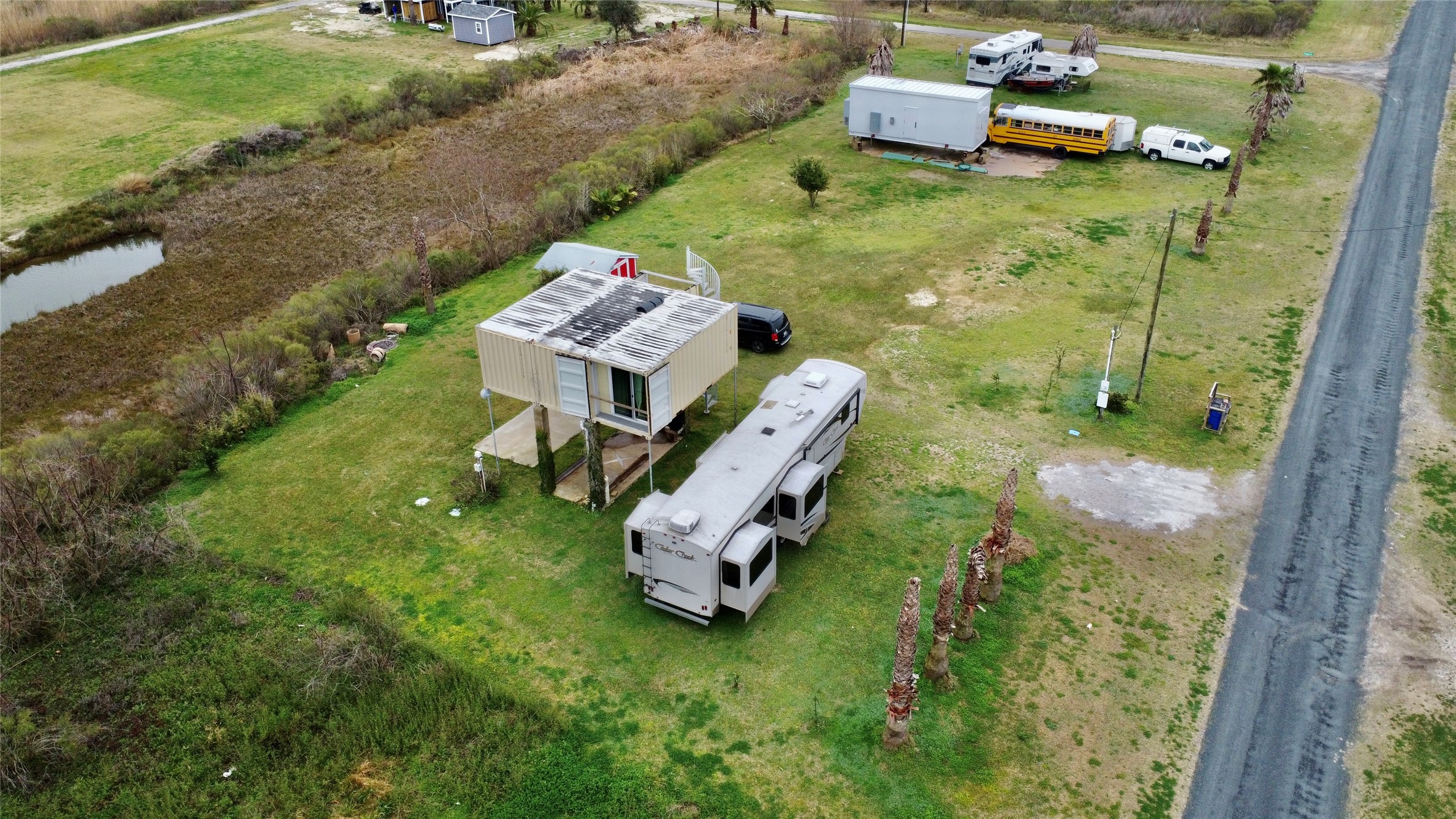 Listing photo 1