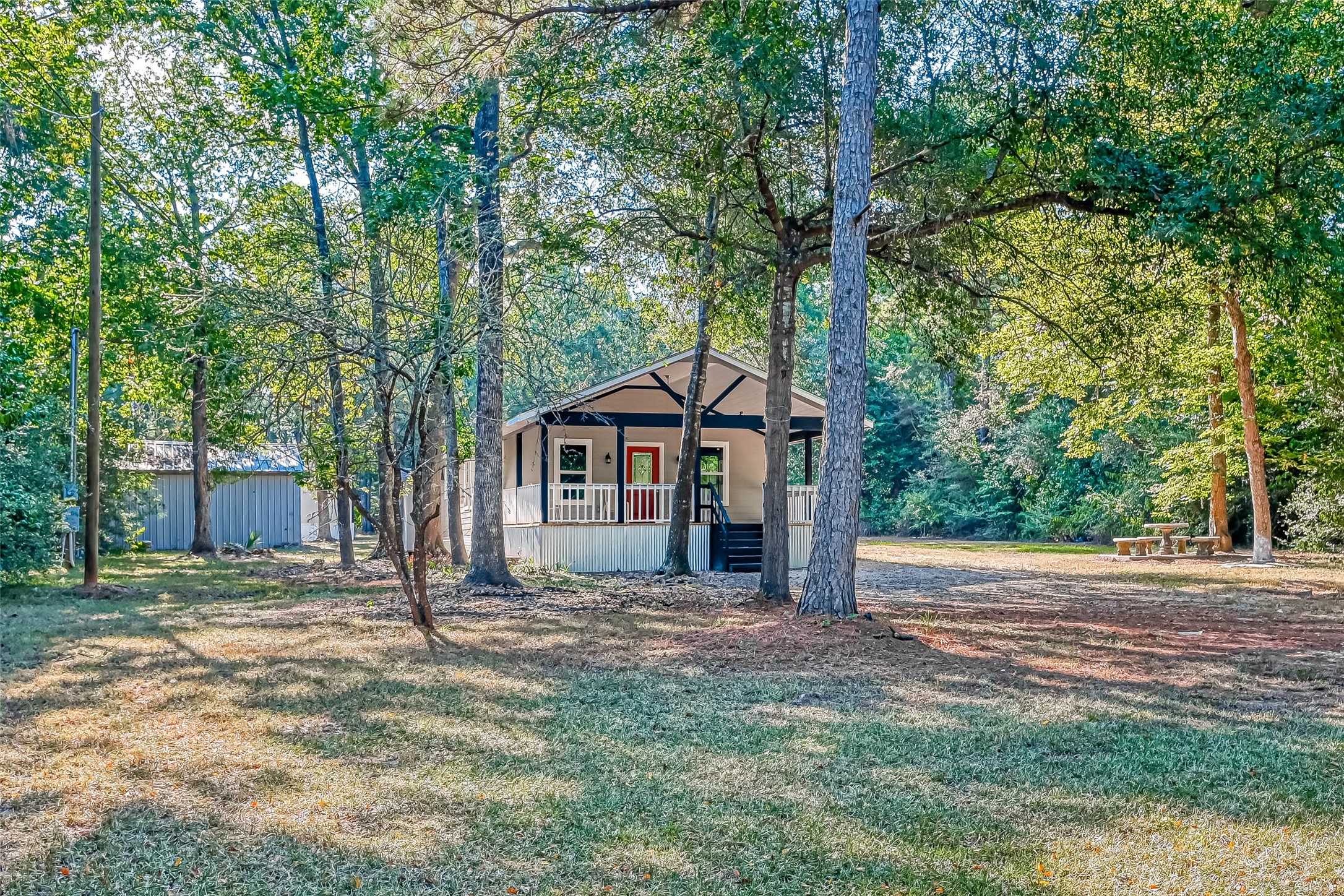 Listing photo 4