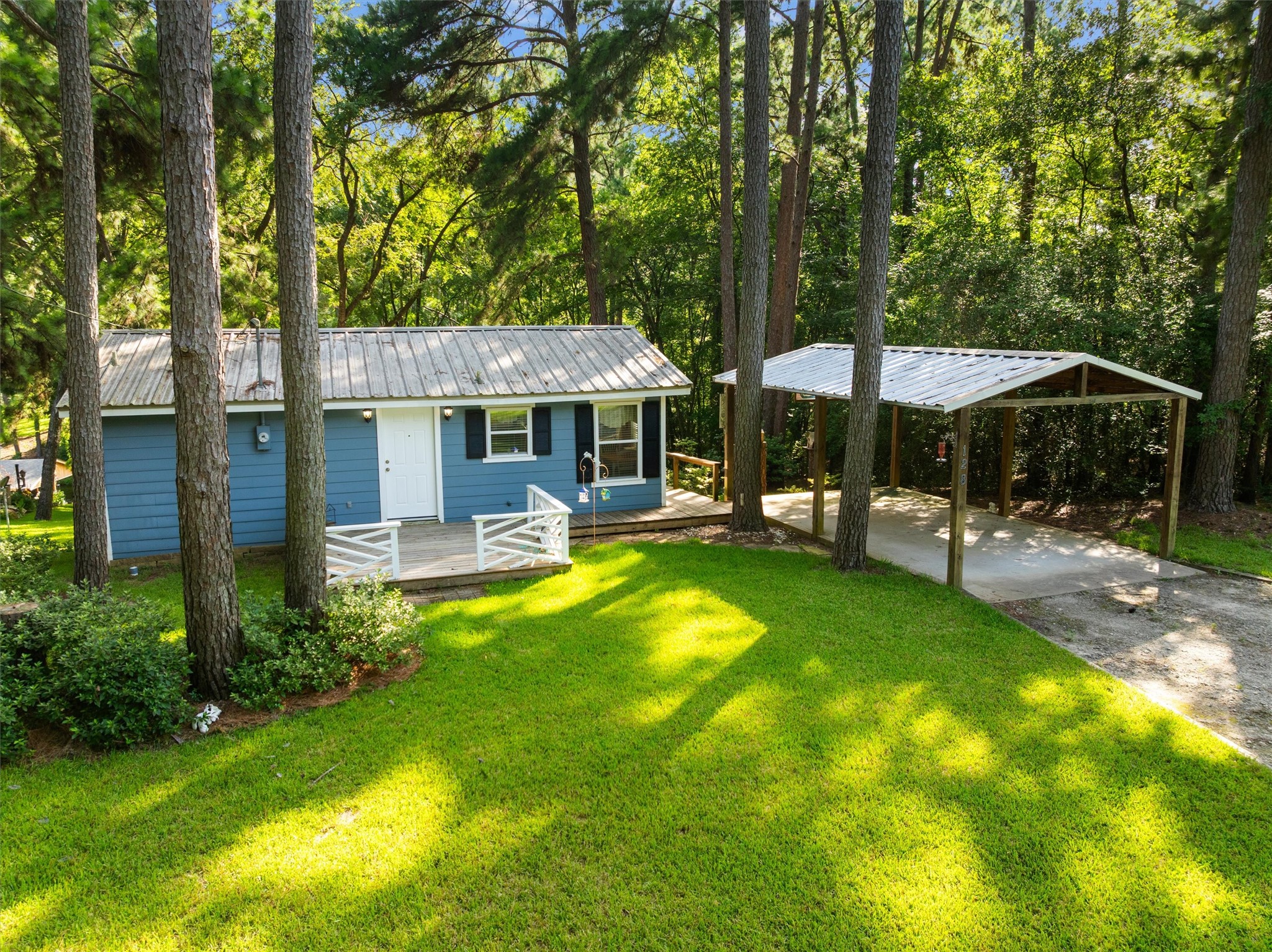 Listing photo 1