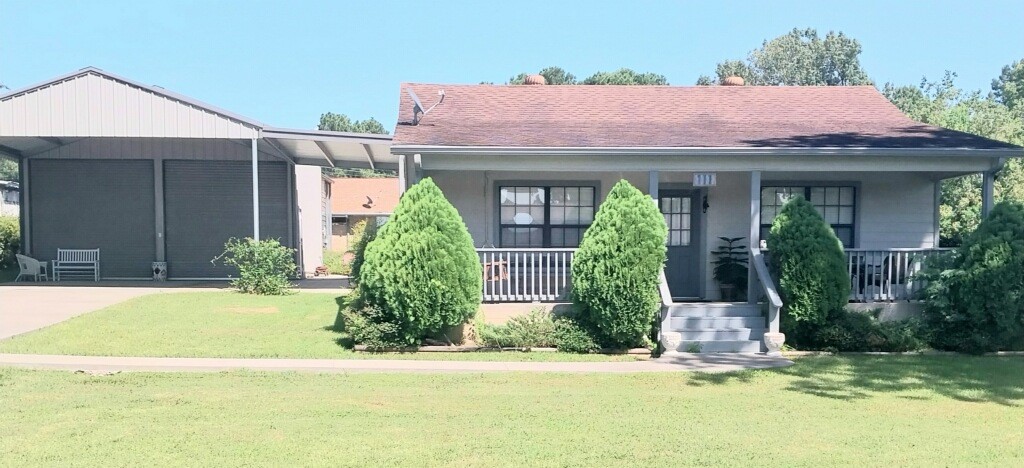 Listing photo 1
