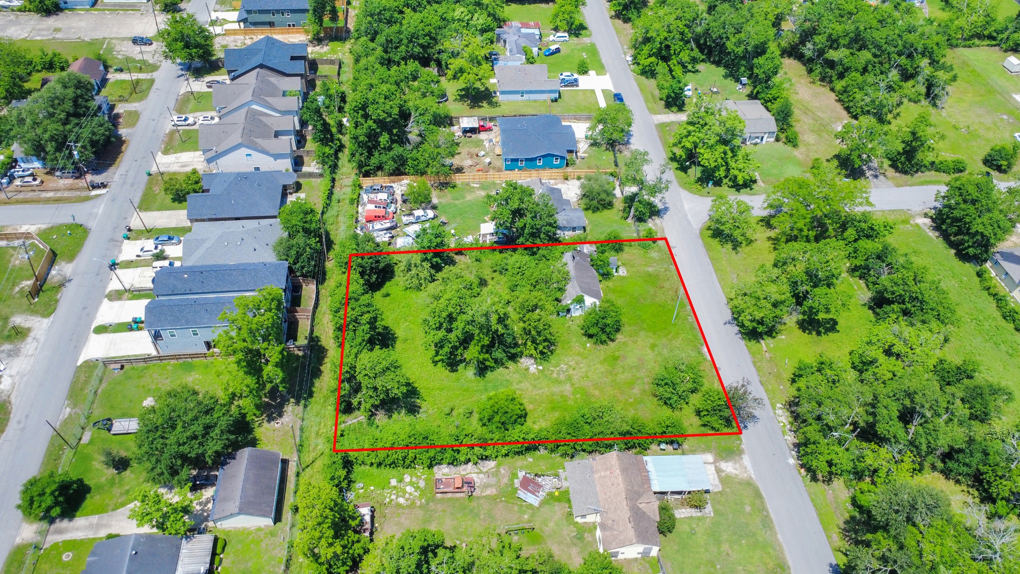 Listing photo 1