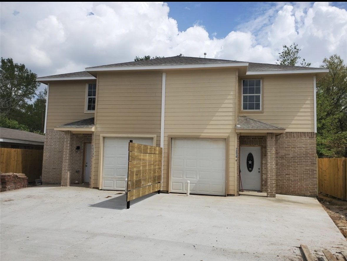 Listing photo 1