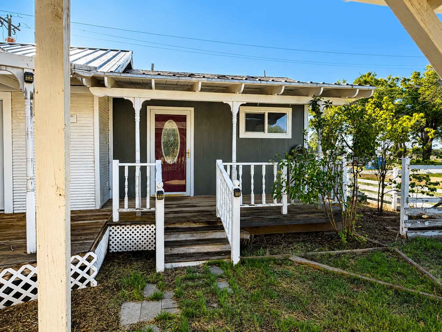 Listing photo 4