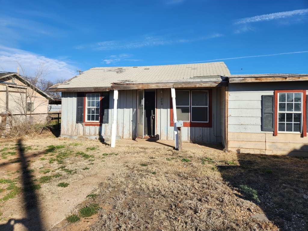 Listing photo 1