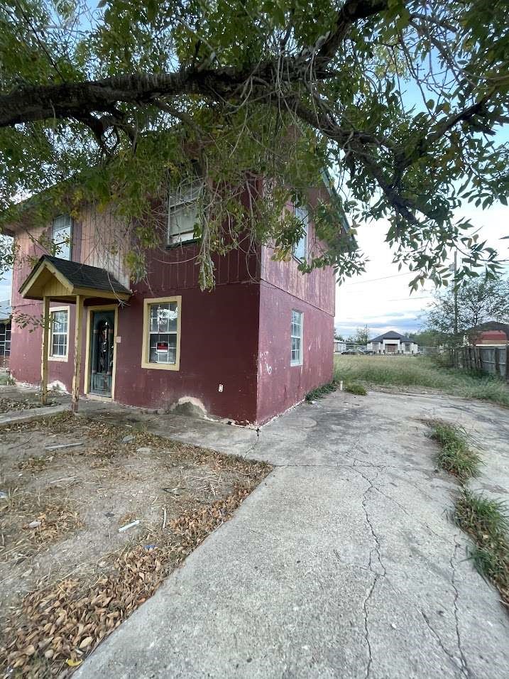 Listing photo 1