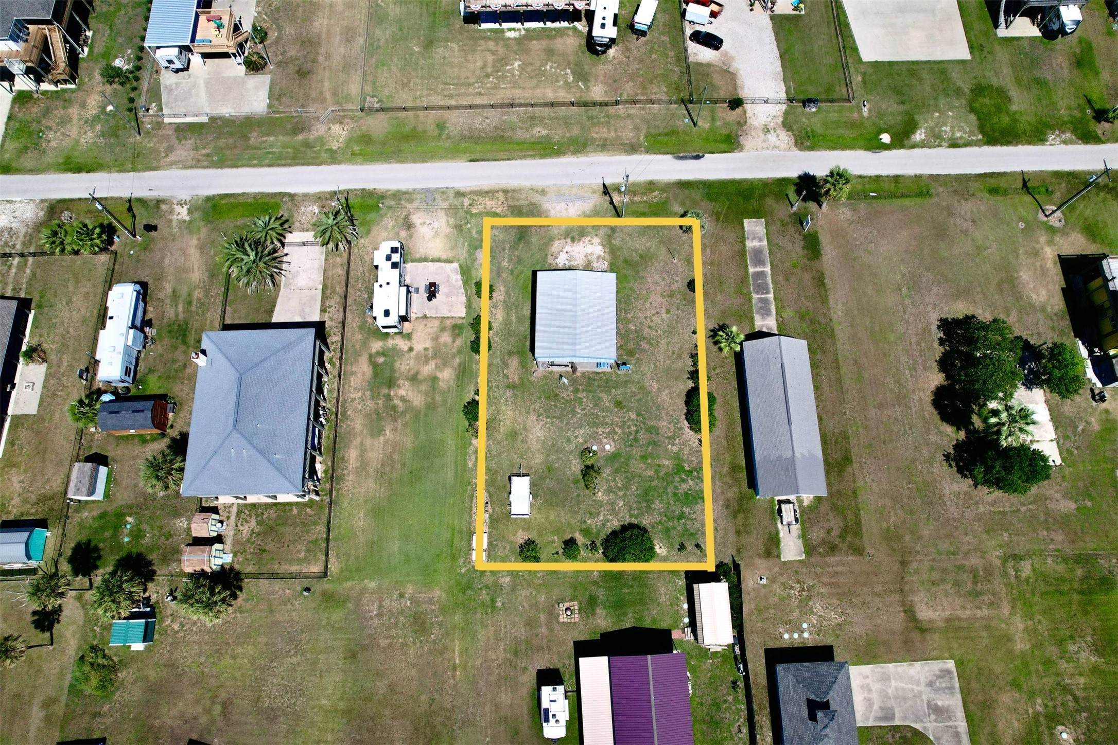 Listing photo 3
