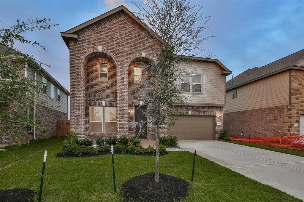 Listing photo 1