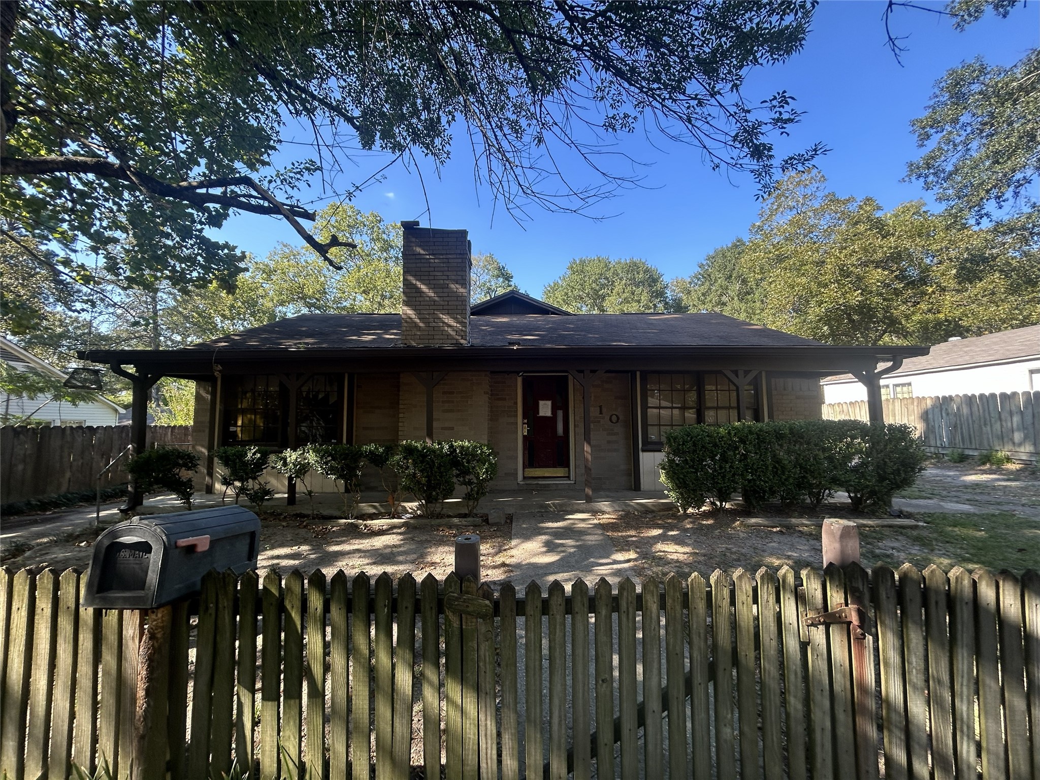 Listing photo 1