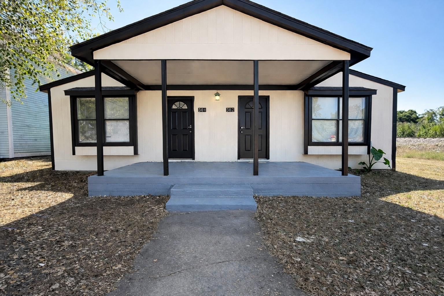 Listing photo 1