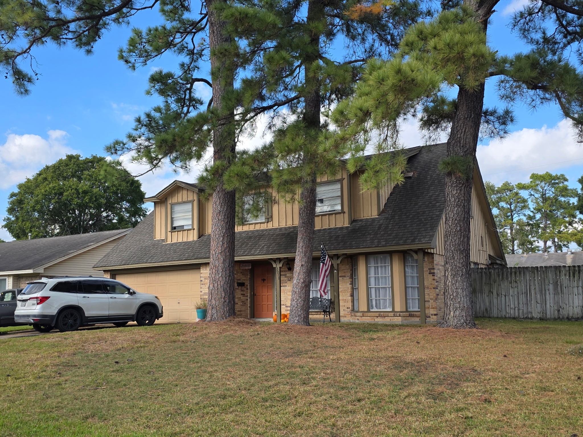 Listing photo 1