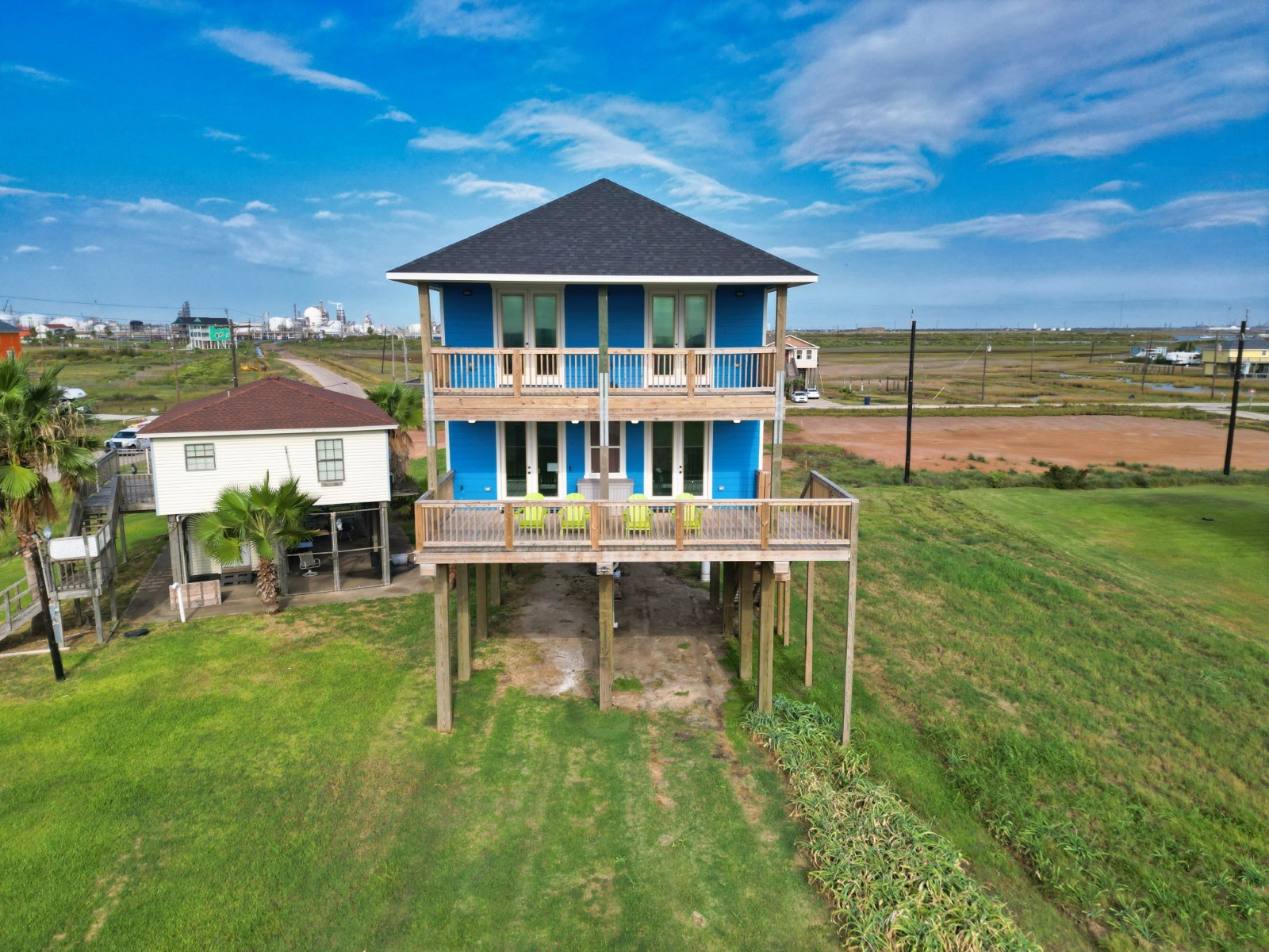 Listing photo 3